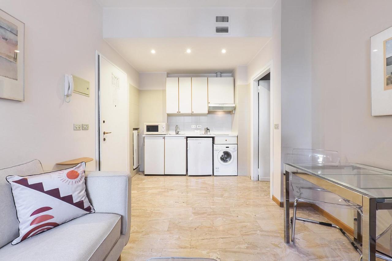 Contempora Apartments - Elvezia 8 - E15 Milan Luaran gambar